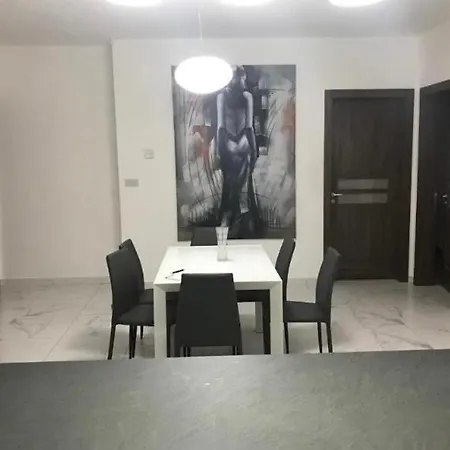 شقة La Joya Maisonette Żabbar