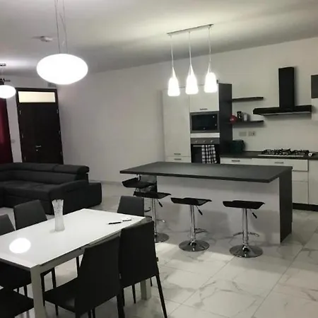 La Joya Maisonette شقة Żabbar