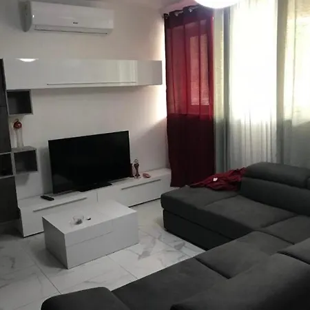 La Joya Maisonette